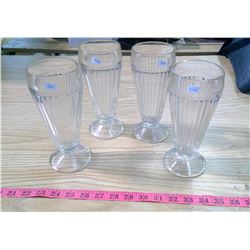 FOUR VINTAGE LIBBY MILKSHAKE/FLOAT GLASSES