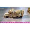 Image 6 : TWO WOOD TRUCKS