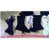Image 2 : VINTAGE SPATS AND LADIES GLOVES