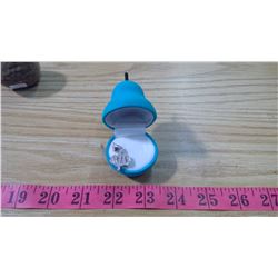 STERLING SILVER CUBIC ZIRCONIA PENDANT