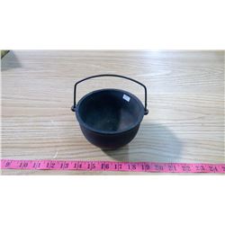 CAST IRON POT WITH THREE LEGS (STAMPED CANADA FORGE)