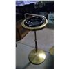 Image 3 : VINTAGE ASHTRAY STAND (10" X 27")