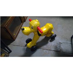 VINTGE PLUTO RIDE ON