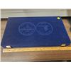 Image 2 : ROYAL CANADIAN MINT CASE 64 SPACES EMPTY