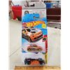 Image 2 : LOT OF 5 HOT WHEELS CARS