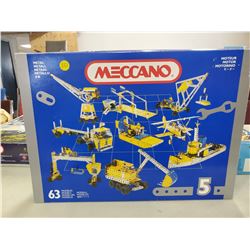 1 EXTRA LARGE BOX MECCANO - 63 MODELS, 556 PIECES