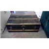 Image 1 : Vintage Trunk w/ Tray (Full of hats)