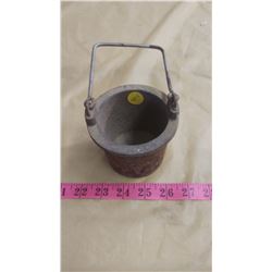 CAST LEAD POT
