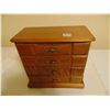 Image 3 : 3 DRAWER WOOD JEWELRY BOX WITH COSTUME JEWELRY