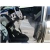 Image 6 : 2002 - CHRYSLER TOWN AND COUNTRY