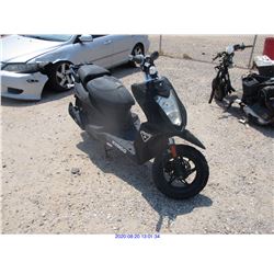 2015 - KYMCO SCOOTER