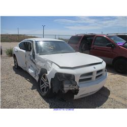 2010 - DODGE CHARGER