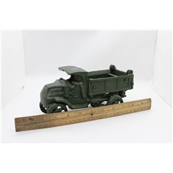 Cast Army truck w/ working hoist no box
