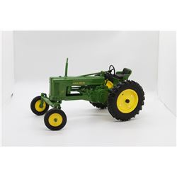 John Deere 50 tractor 1/16 No box