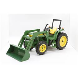 John Deere Utility tractor w/ loader 1/16 No box