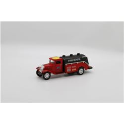 Ford Oil truck 1/43 No box