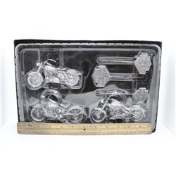 Harley Davidson Hallmark motorcycles and accessories