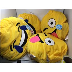 Lot of Plush Emoji Pillows (4ct)