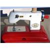 Image 1 : Childs KAYanEE Sewing Machine