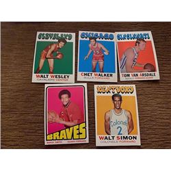 lot of 5 vintage Basketball cards