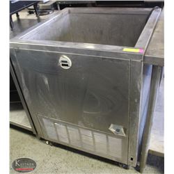 MET-TEC F020 REACH IN FREEZER TESTED WORKING