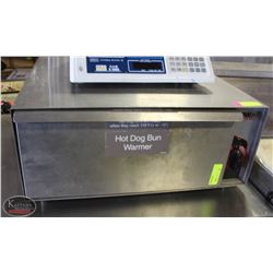 APW HOT DOG BUN WARMER.