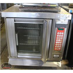 ELECTRICAL CONVECTION OVEN W/ RACKS
