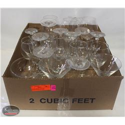 BAILIFF SEIZURE: FLAT OF ASSORTED WINE GLASSES