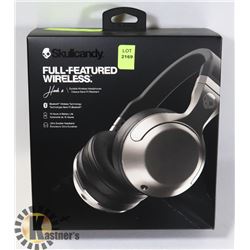 NEW BLUETOOTH WIRELESS HEADPHONES