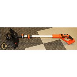 NEW BLACK & DECKER 40VOLT TRIMMER