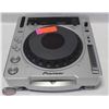 Image 1 : BAILIFF S. ITEM#20 PIONEER CDJ-800MK2 DJ MIXER