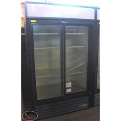 TRUE 2-DOOR UPRIGHT GLASS DISPLAY COOLER