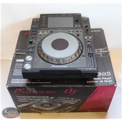 BAILIFF S. ITEM#8 PIONEER NEXUS CDJ-2000 DJ MIXER