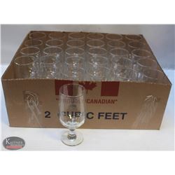 BAILIFF SEIZURE: LOT OF 30 FOOTED HIGHBALL GLASSES