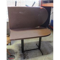 BAILIFF SEIZURE: LOT OF 2 HALF-STADIUM TABLES