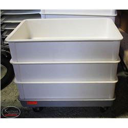 BAILIFF SEIZURE LOT OF 3 MOLDED FIBREGLASS TUBS W/