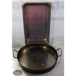 BAILIFF SEIZURE: 18" HEAVY DUTY DOUBLE HANDLED PAN