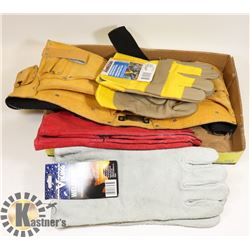 FLAT WITH GLOVES AND SUEDE TOOL POUCH