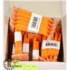 Image 1 : BOX OF 100 RAZORS.