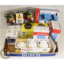 FLAT OF ASSORTED LIGHT BULBS