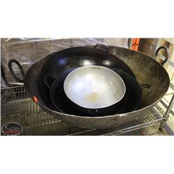 BAILIFF SEIZURE: LOT OF 4 ASSORTED SIZE WOKS