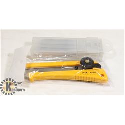 50 PACK 18MM REPLACEMENT BLADES &