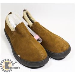 NEW MOSSIMO MENS SLIPPERS GENUINE