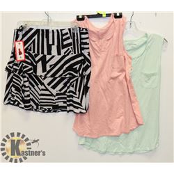 LOT OF 4 LADIES CLOTHING SZ LARGE AND XL