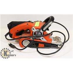 BLACK AND DECKER BELT SANDER.