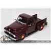 Image 1 : 1:18 SCALE DIE CAST 53 FORD HALF TON.
