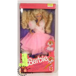 LIVING PRETTY BARBIE.