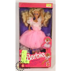 LIVING PRETTY BARBIE.