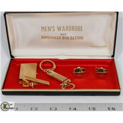 VINTAGE EATONS MENS WARDROBE SET.