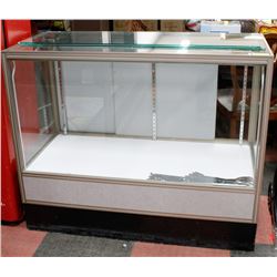 GLASS DISPLAY CASE, 48"X22"X39-1/4"H,